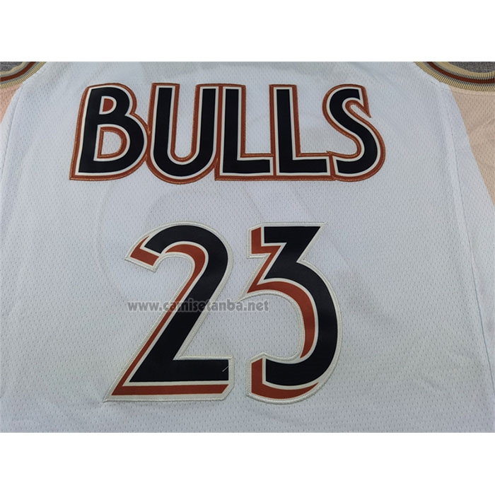 Camiseta Chicago Bulls Michael Jordan #23 Ciudad 2024-25 Blanco